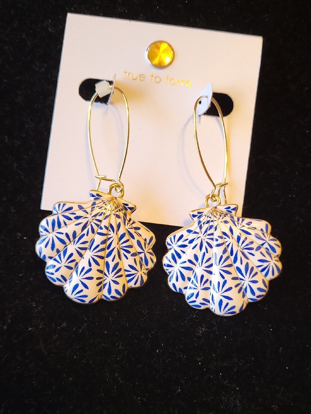 True To Form Scallop Shell Drop Blue, Gold & White Earrings Te